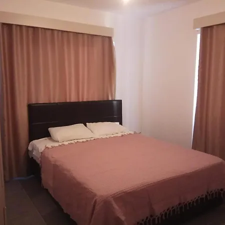 See Laif Apartment *